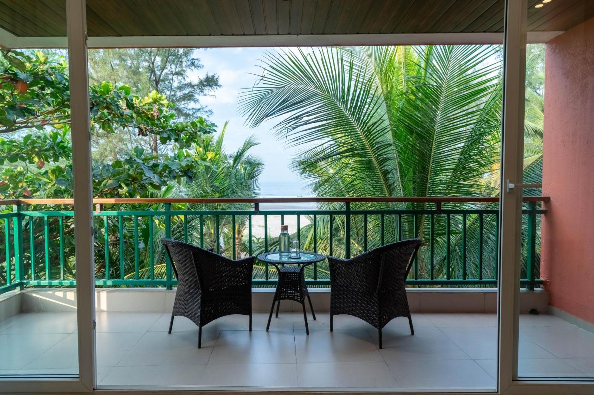 Mandrem Beach Resort, A Member Of Radisson Individuals Retreat Luaran gambar