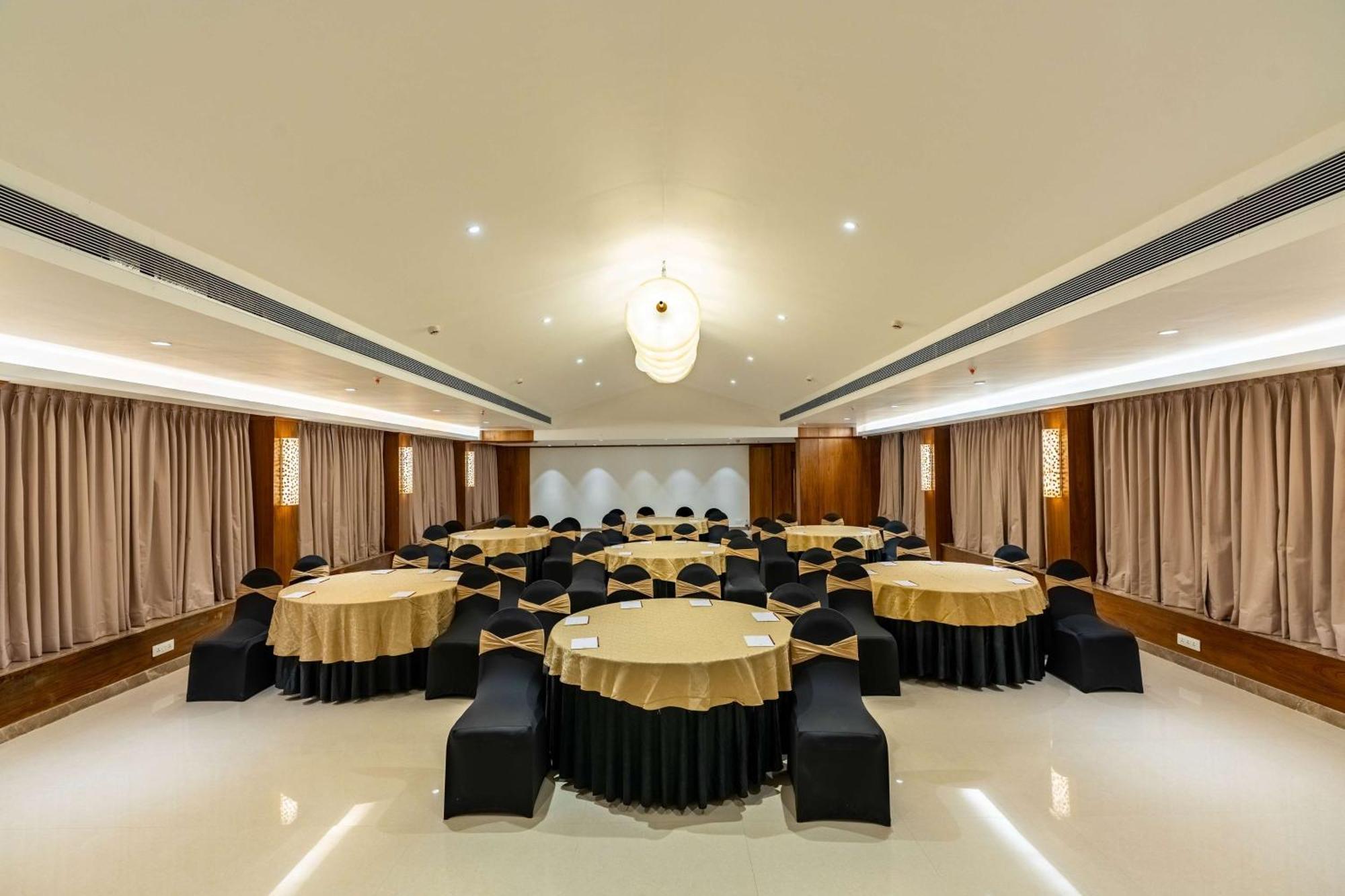 Mandrem Beach Resort, A Member Of Radisson Individuals Retreat Luaran gambar